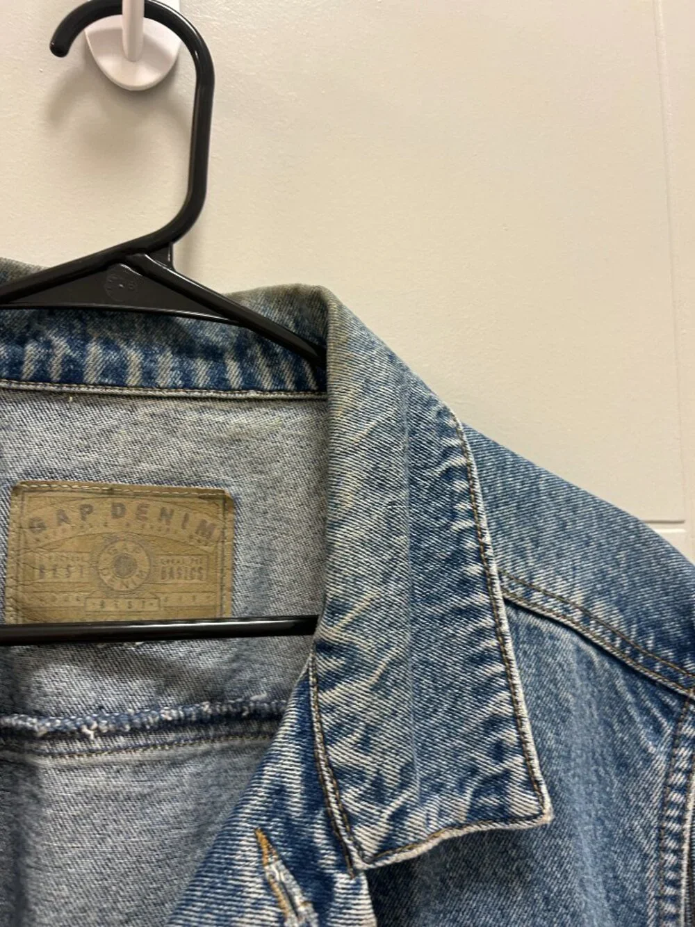 Vintage GAP Denim Vest Men's XL Blue Jean Trucker Button Up Sleeveless 90s Y2K